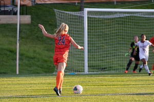 Syracuse was down 1-0 with under 10 minutes left. Then, Meghan Root scored a pair of goals within 15 minutes of full time.