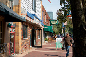 While students sometimes opt for chain restaurants like Chipotle or Starbucks due to the reliability and ease, others like independent restaurants for the local connection and quality.