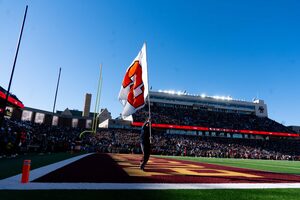 Chris Long Jr. announced on Instagram he is transferring to SU. The former Rutgers wide receiver was a four-star prospect out of high school.